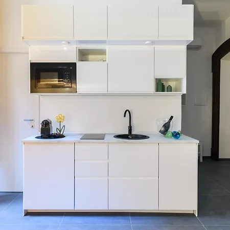 شقة Almatros Design Smeraldo In Palazzo Storico *