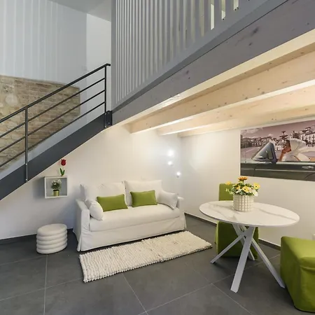 Almatros Design Smeraldo In Palazzo Storico *