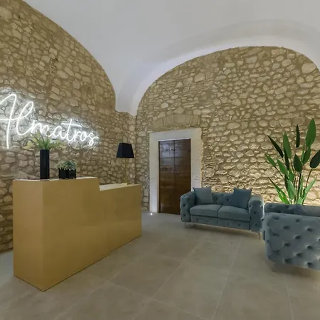 Almatros Design Smeraldo In Palazzo Storico شقة سولمونا