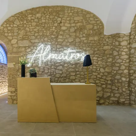 شقة Almatros Design Smeraldo In Palazzo Storico *