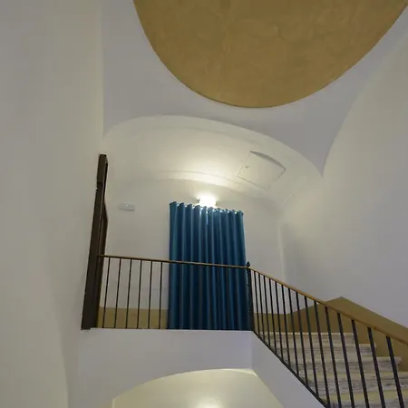 아파트 Almatros Design Smeraldo In Palazzo Storico