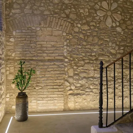Almatros Design Smeraldo In Palazzo Storico * 술모나